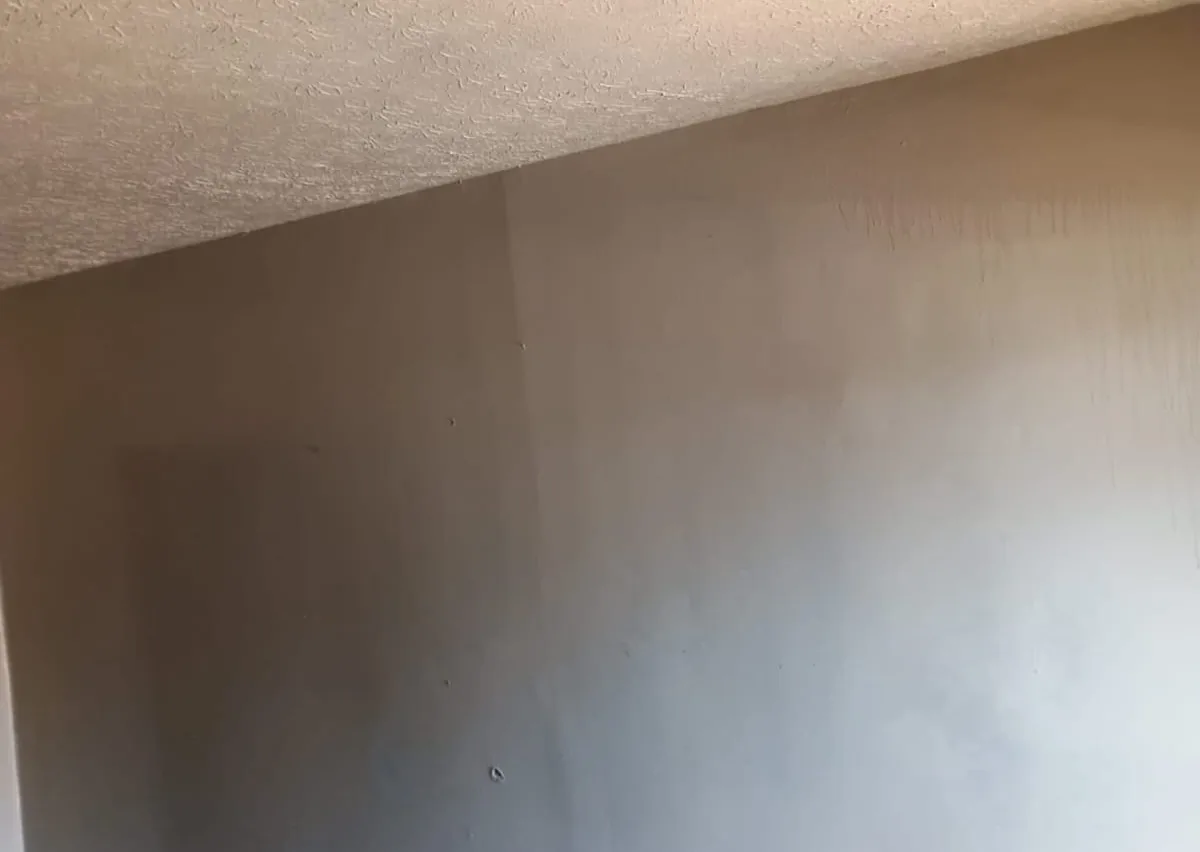 Smooth finished wall and ceiling before paint